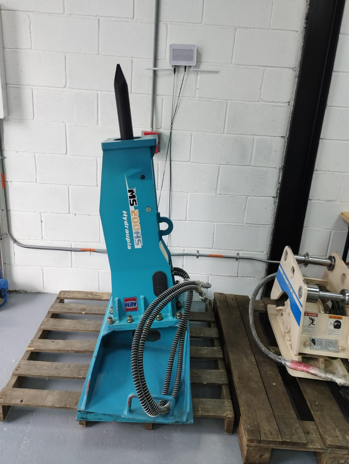 MARTILLO HIDRAULICO MODELO MS200HS-11K