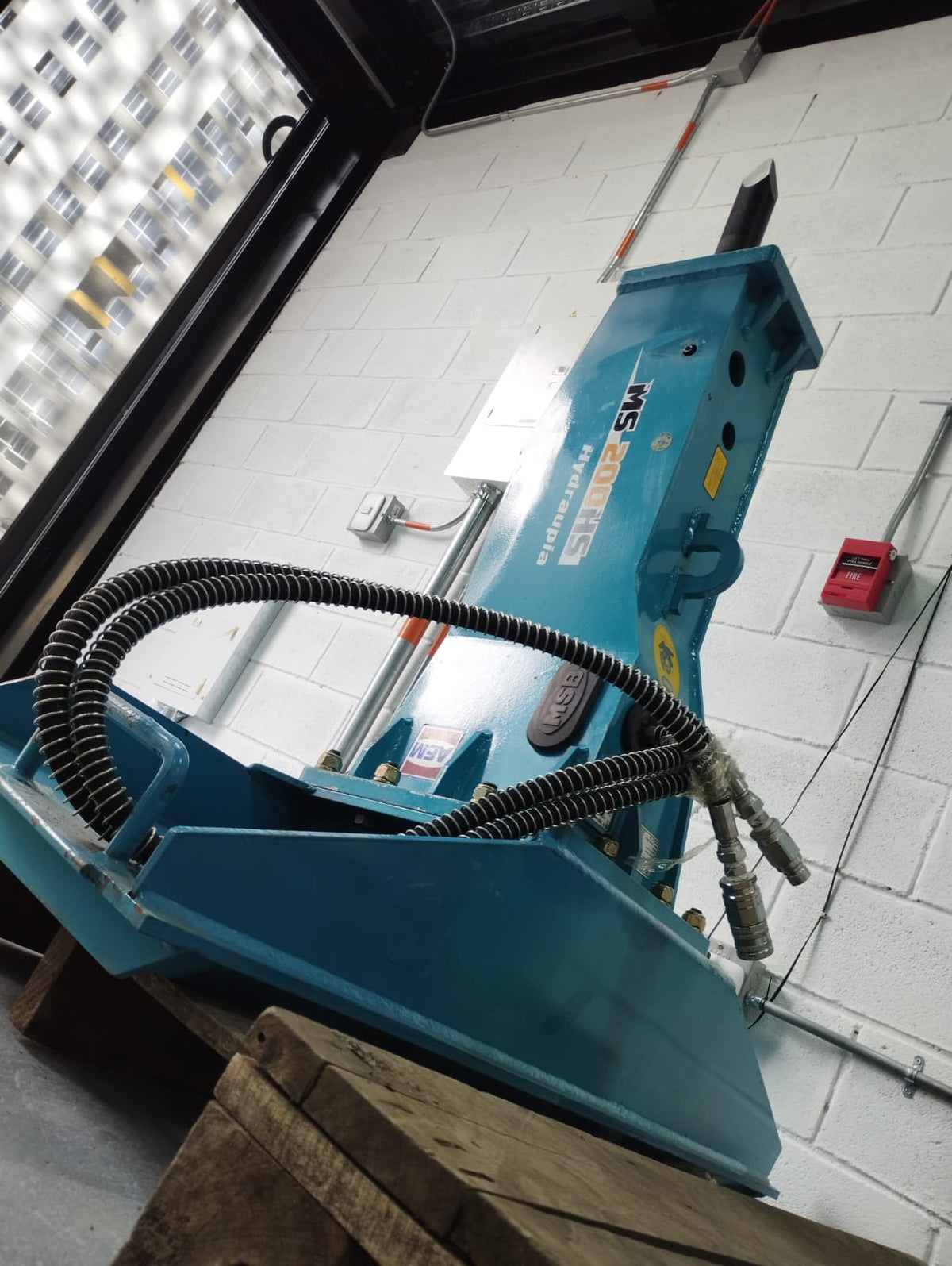 MARTILLO HIDRAULICO MODELO MS200HS-11K