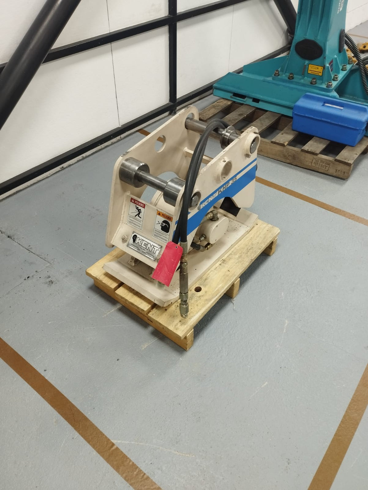 APISONADOR HIDRAULICO KENT FURUKAWA MODELO KHP 35-SERIAL 350220